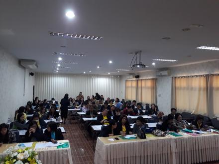 4. วันที่ 11 ธันวาคม พ.ศ.2562 สำนักบริการวิชาการและจัดหารายได้ ได้จัดประชุมวางแผนแนวทางการปฏิบัติงานตามโครงการยกระดับคุณภาพการเรียนรู้ด้านการอ่าน การเขียน และการคิดวิเคราะห์ฯ ณ ห้องประชุมอาคารแม่ 80 สำนักงานเขตพื้นที่การศึกษาประถมศึกษาตาก เขต 1